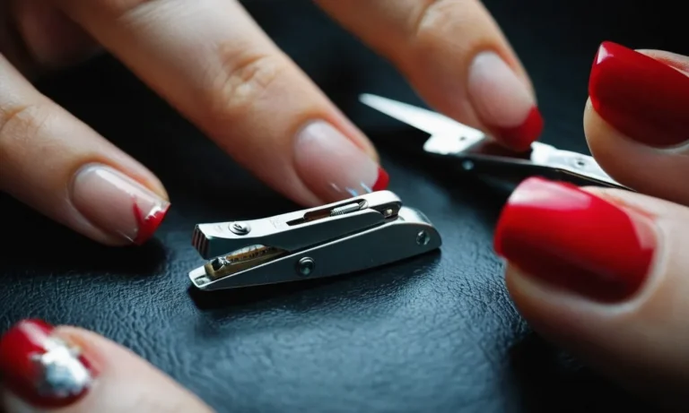 Cutting Your Nails Too Short: Why It Happens And How To Stop The Anxiety