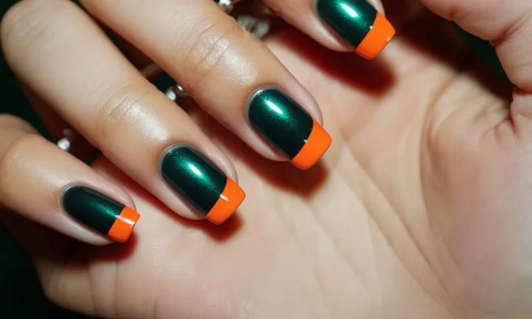 A Guide To Dark Green And Orange Nails