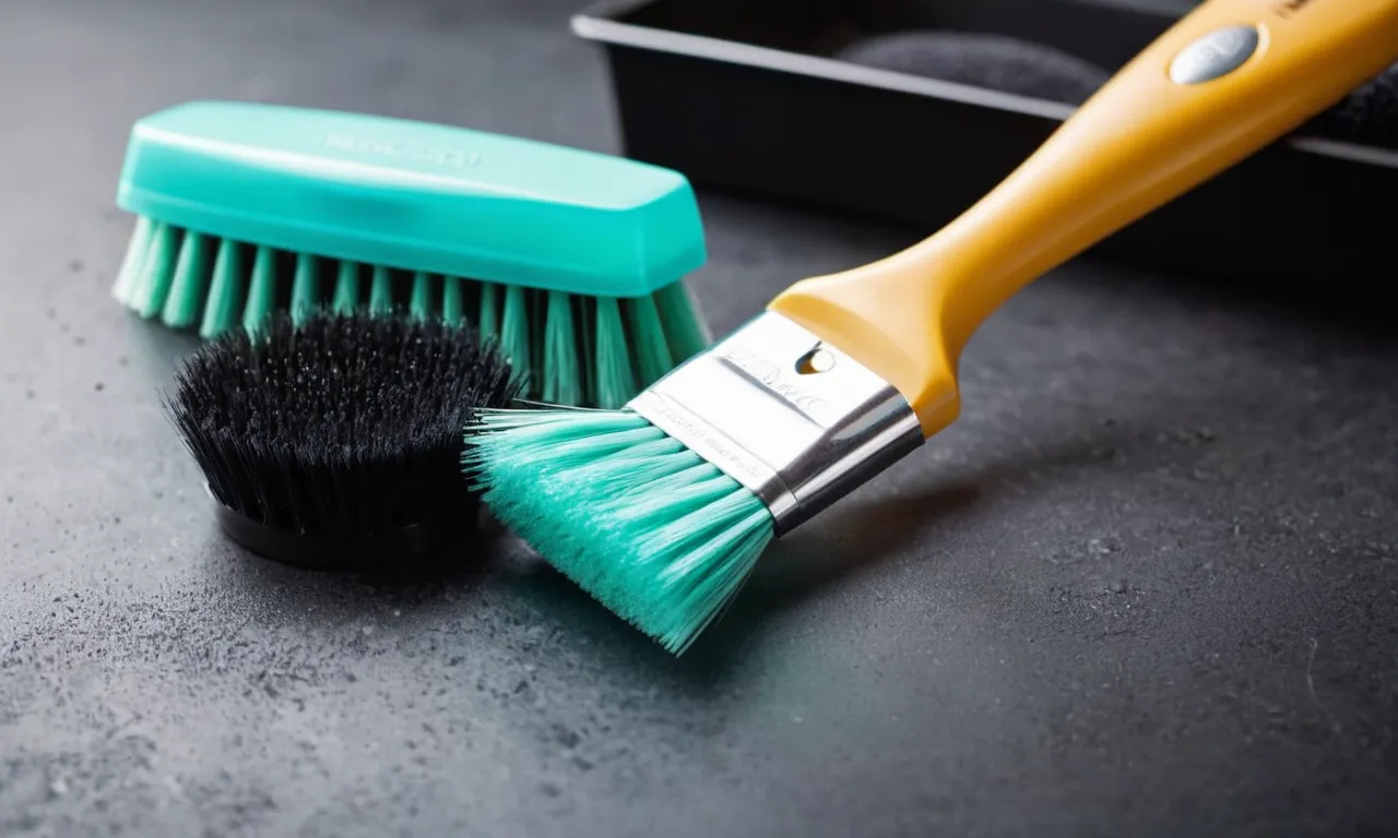A close-up photo of a clean polygel brush, bristles neatly arranged and residue-free, placed next to a bottle of brush cleaner and a microfiber cloth.